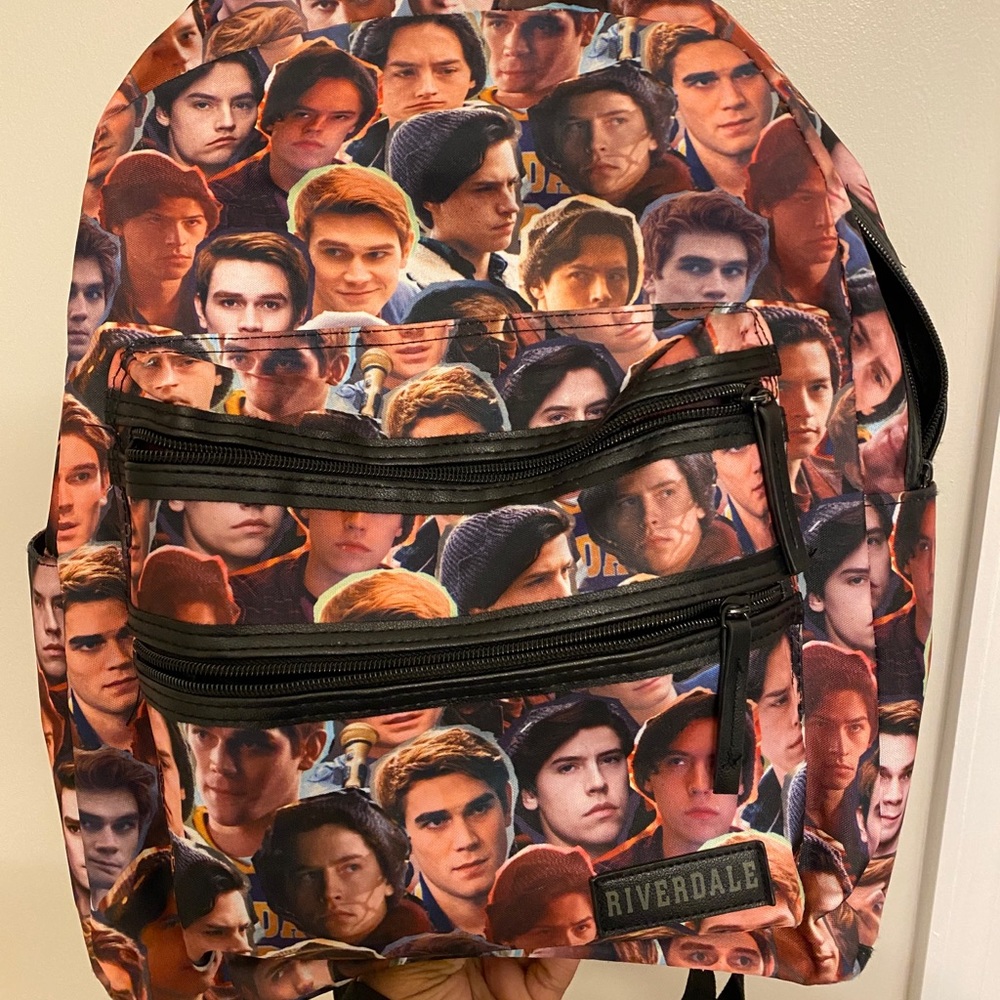 River dale backpack ft. Archie and jug head